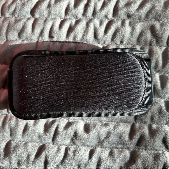 Hi I have a mint condition Olympus recorder if interested msg me thanks - Picture 2 of 5